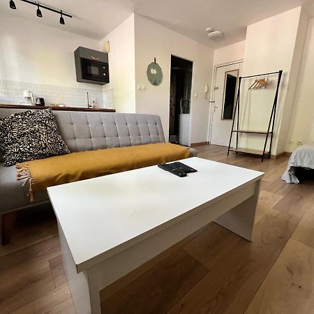 Studio Antigone, Wifi, Parking, Tv, Parking Монпелие Екстериор снимка