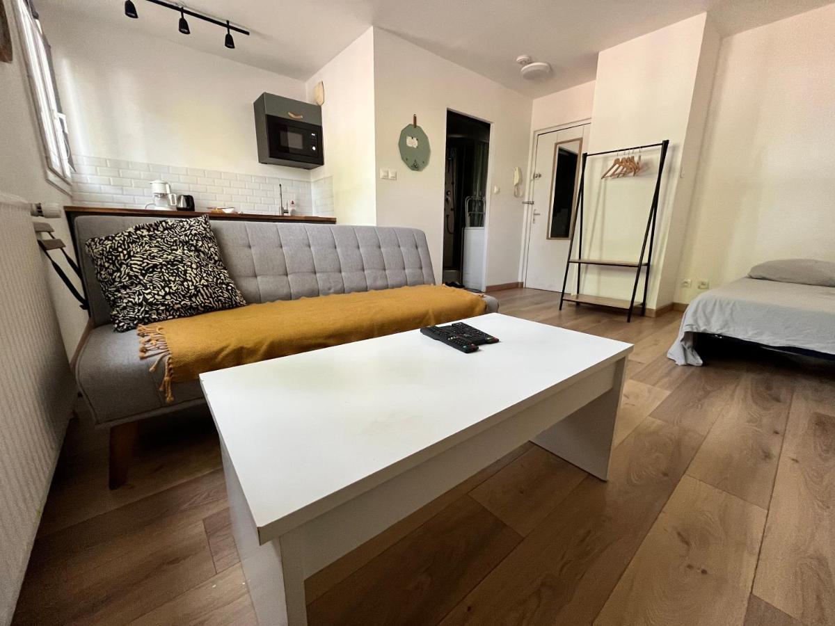 Studio Antigone, Wifi, Parking, Tv, Parking Монпелие Екстериор снимка