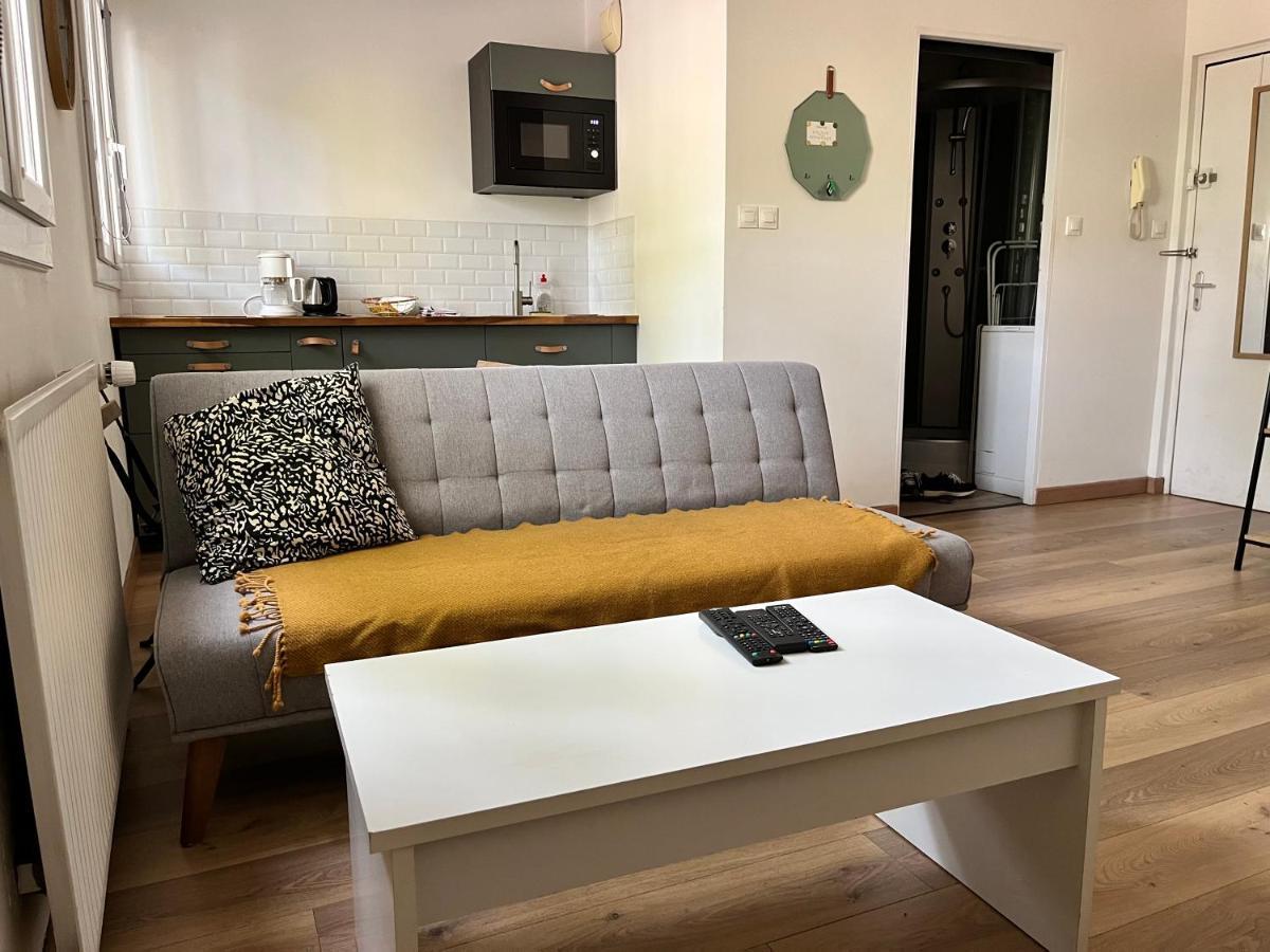 Studio Antigone, Wifi, Parking, Tv, Parking Монпелие Екстериор снимка